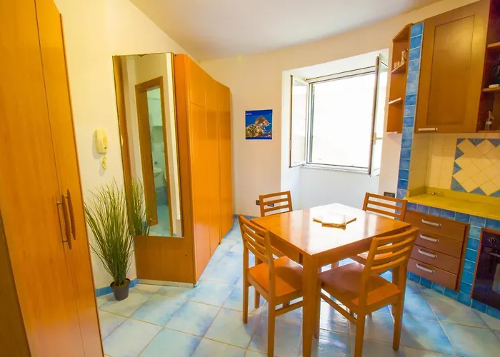 Apartamento Appartamento Centrale Ísquia